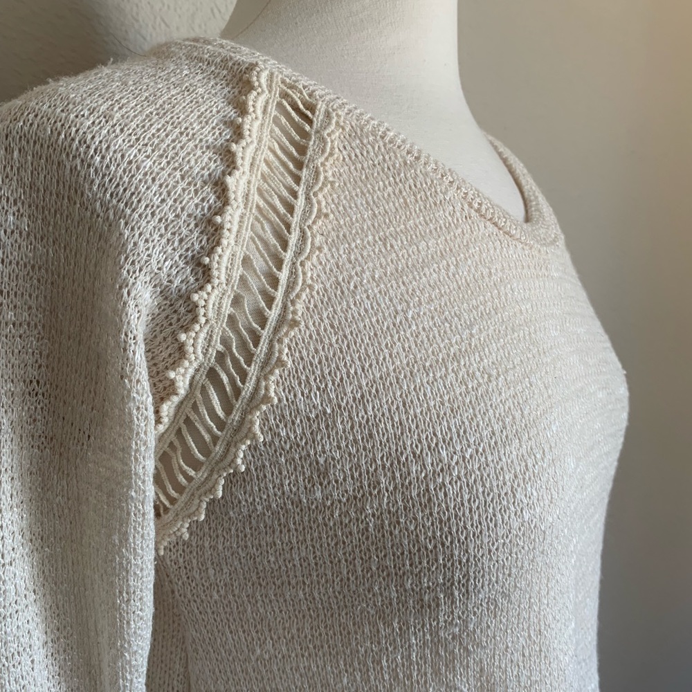 Lush High Low knit sweater, size M
